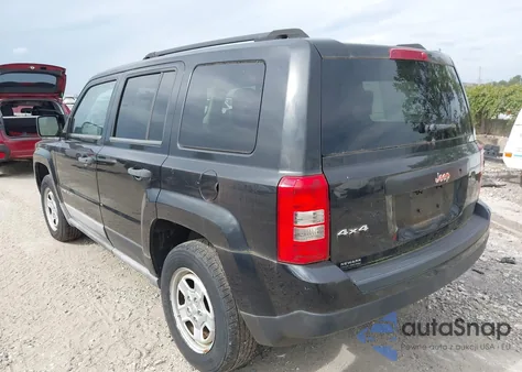 2011 Jeep Patriot Sport из США, поврежденный, VIN 1J4NF1GBXBD107533